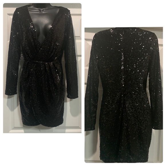 NWT DRESS BY CHARLOTTE RUSSE - Picture 1 of 2